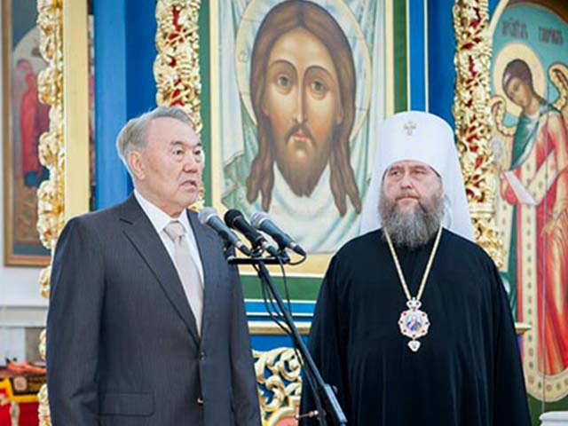 Поздравление Главы государства Нурсултана Назарбаева с праздником Рождества