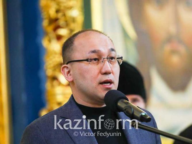 Даурен Абаев поздравил православных христиан Казахстана с Рождеством